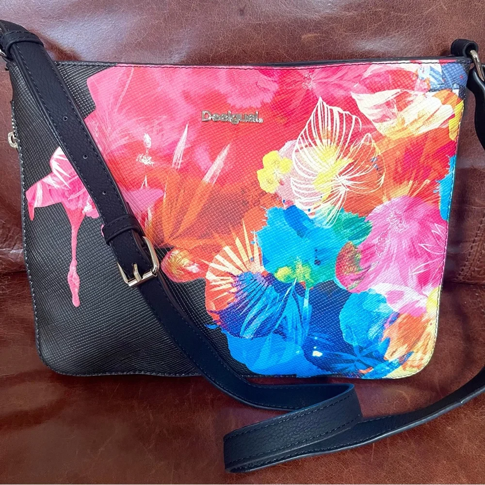 Desigual Corel Molina Expandable Leather Crossbody & Shoulder Bag New Condition